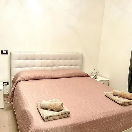 Apartamento Dimora Di Bacco Alba  Exterior foto